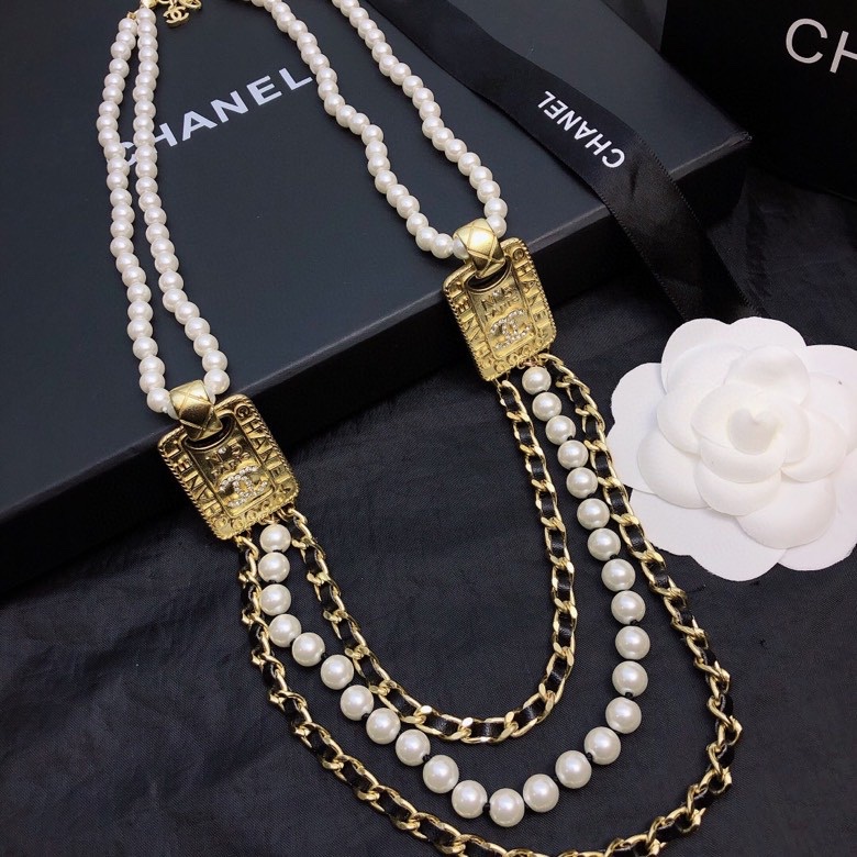 Chanel Necklaces